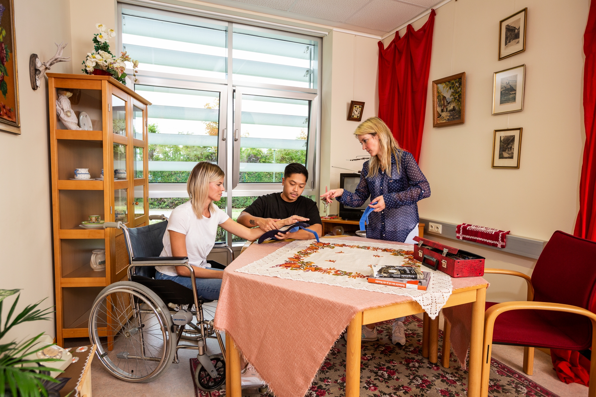 Pflegeassistenz | Ausbildung Im Wiener Gesundheitsverbund